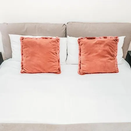 1 Bedroom Heart Of Lux - Sleeps 5 ルクセンブルク